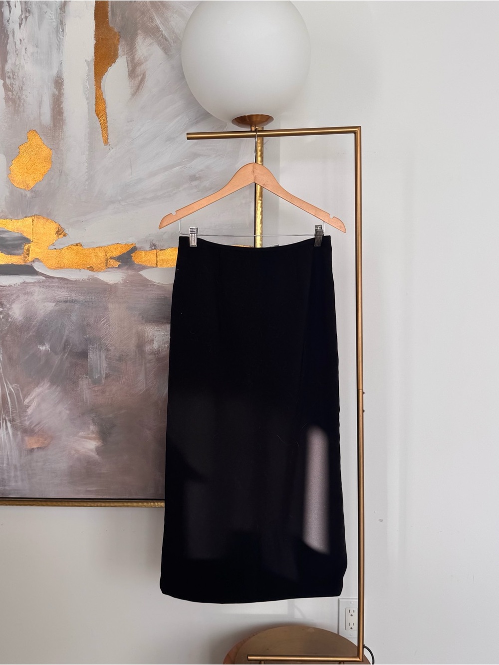 ⏱️24 HR SALE⏱️ Vintage Le Suit Black Pencil Midi Skirt